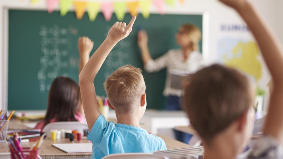 Lenke til artikkel: Foreldre og foresatte inviteres til å si sin mening om skolestruktur